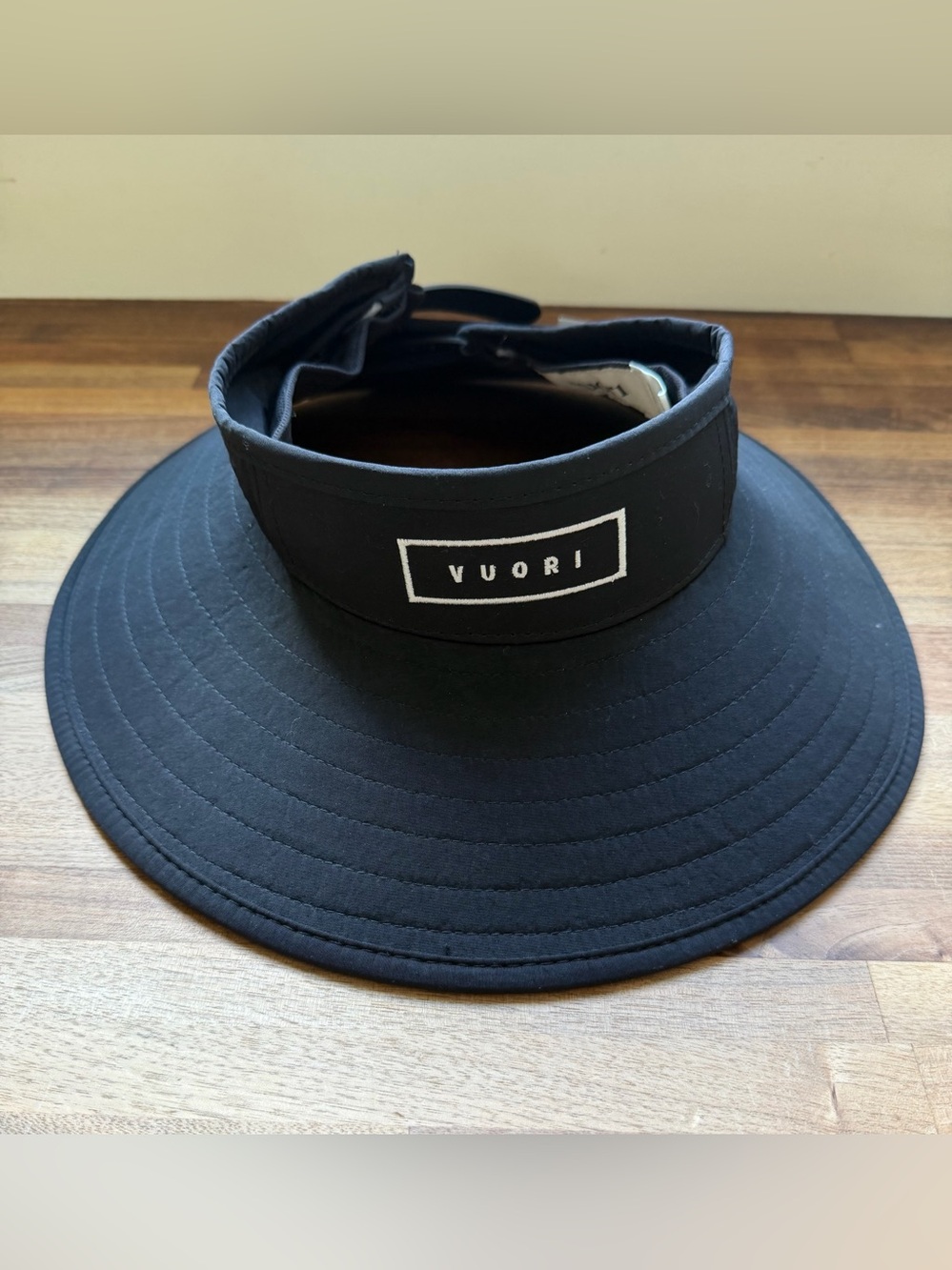 Vuori Sombra Black Sun Hat NWT